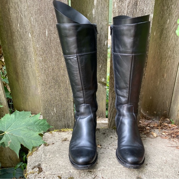 Size 7.5 Black Leather Boots - Picture 1 of 14